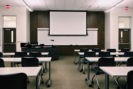 Soluciones de iluminación LED para establecimientos educativos