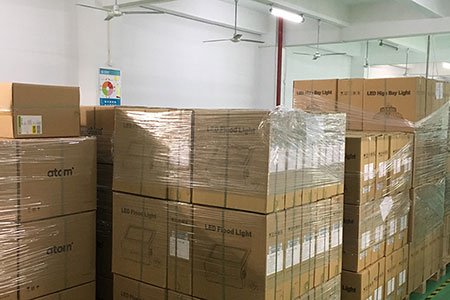 Luces LED industriales