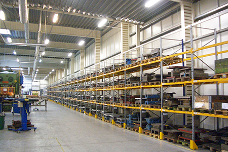  Luminaria LED de alto montaje lineal, alumbrado industrial 